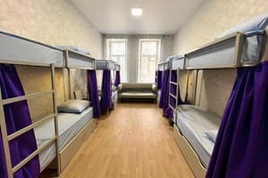 Хостел Comfort 24. Место в женском 8-местном номере  2