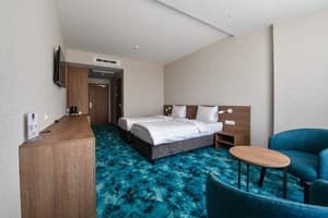 Гостинично-ресторанный комплекс FORWARD CLUB HOUSE. Стандарт двухместный Standard Room with Stadium View 2