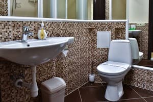 На Клинической (1 подъезд) 24