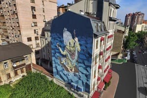 Senator Victory Square 10